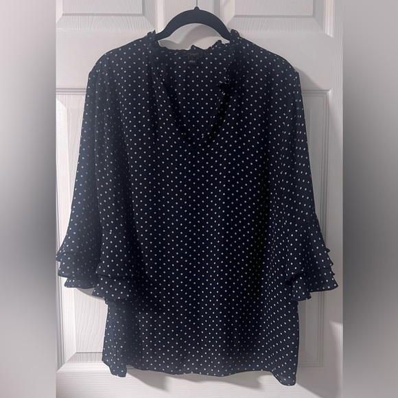 Women's Ann Taylor Factory Navy Flare 3/4 Sleeved Polka Blouse - Picture 1 of 4